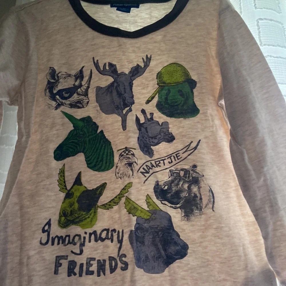 BOYS TEE WITH A CUTE DESIGN ON THE FRONT!